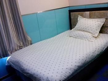 V8 Hotel Сучжоу Экстерьер фото